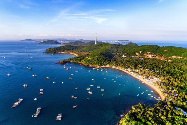 Thành phố đảo đầu tiên Việt Nam: Du lịch sẽ là 'chìa khóa' giúp bất động sản 'lên hương'?