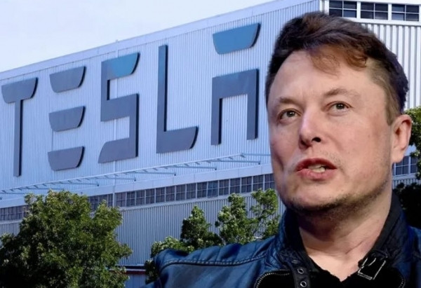 Bất ngờ sa thải 14.000 nhân viên, thời kỳ hoàng kim của đế chế xe điện Tesla sắp đến hồi kết?