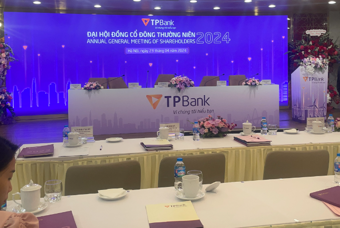 Chủ tịch TPBank tự hào công bố 'vượt mốc' kế hoạch quý I/2024 trước 108 cổ đông tham dự