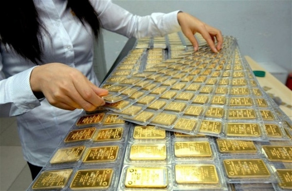 Giá vàng miếng SJC tăng vọt sau phiên đấu thầu vàng