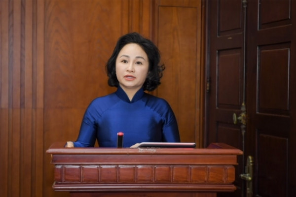 Chân dung bà Trần Thu Huyền, người vừa được bổ nhiệm chức vụ Chánh Văn phòng NHNN
