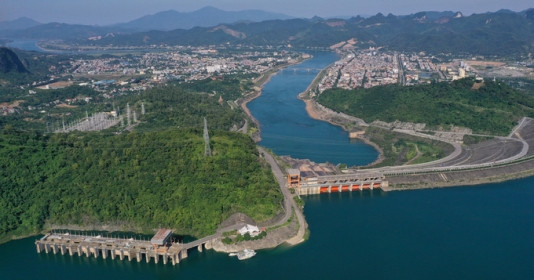 Việt Nam có một công trình thủy điện lớn nhất Đông Nam Á trong thế kỷ XX, mất 15 năm để hoàn thành, lưu giữ bức thư gửi hậu thế năm 2.100 mới được mở