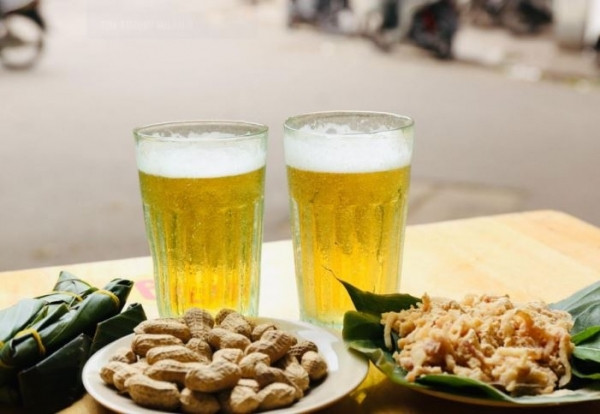 'Lão tướng' ngành bia Việt đang tụt dốc không phanh, chi đậm cho quảng cáo để nhận về khoản lỗ kỷ lục