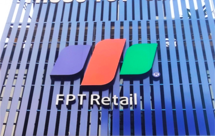 FPT Retail báo lãi gấp 30 lần cùng kỳ