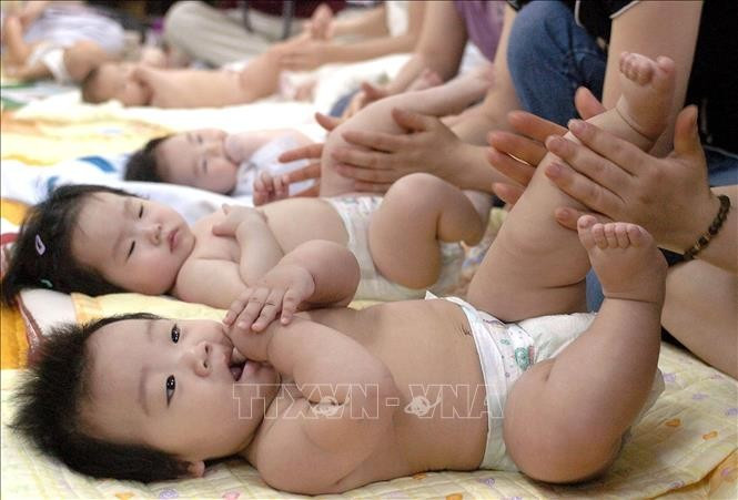 Hàn Quốc dự báo suy giảm mạnh số dân trong độ tuổi lao động do tỷ lệ sinh đẻ thấp