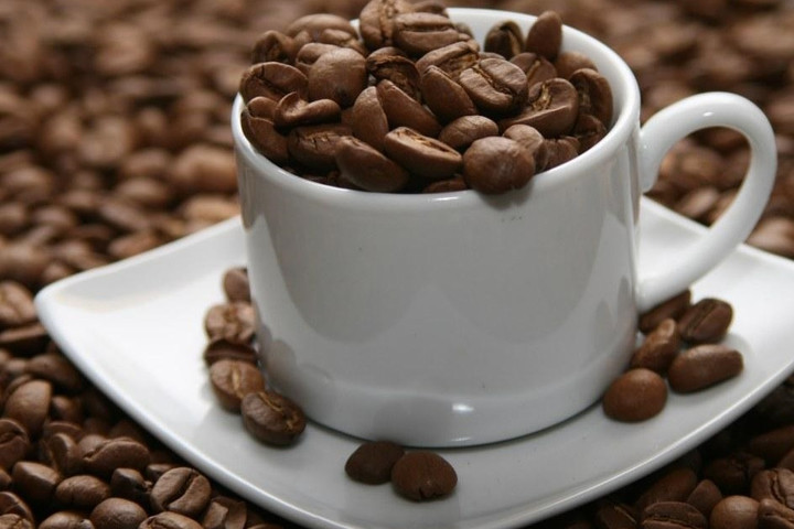 Giá cà phê hôm nay 23/5: Robusta tăng sốc, thêm hơn 400 USD trong 2 ngày