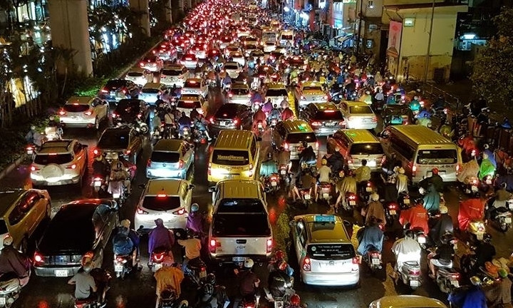Trong vòng 5 tháng, thành phố lớn nhất Việt Nam đã xóa 7 ‘điểm đen’ giao thông