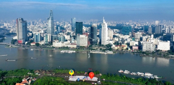 Lộ diện top 10 tỉnh, thành phố giàu nhất Việt Nam: Chỉ có 1 địa phương miền Trung