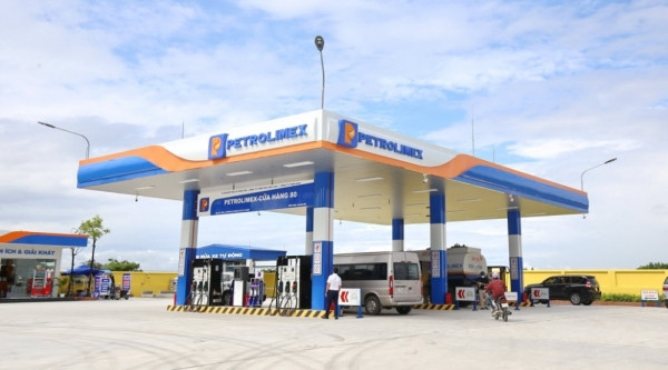 Lợi nhuận Petrolimex (PLX) dự kiến 'thăng hoa' nhờ tự chủ giá bán và Chính phủ mạnh tay dẹp nạn xăng dầu lậu